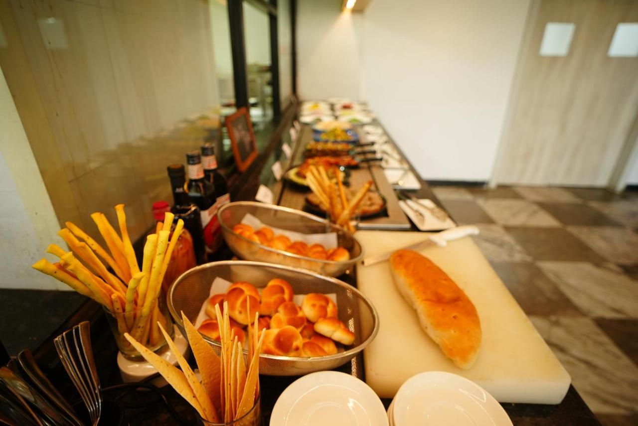 Four Points By Sheraton Visakhapatnam Esterno foto