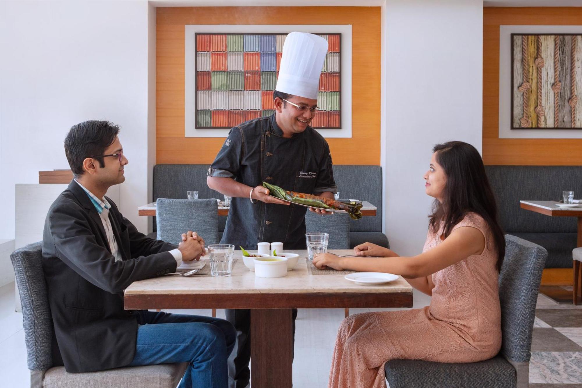 Four Points By Sheraton Visakhapatnam Esterno foto