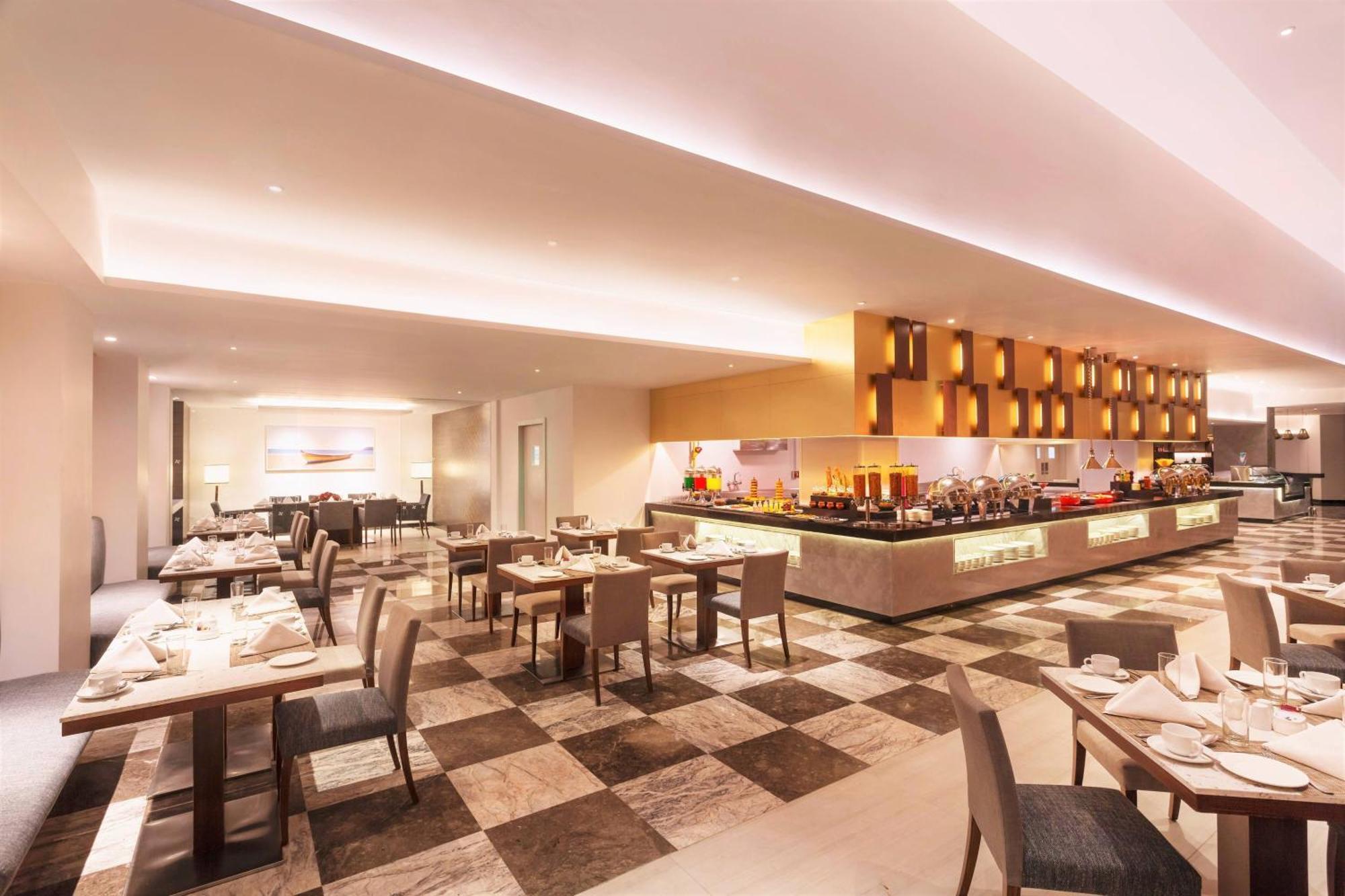 Four Points By Sheraton Visakhapatnam Esterno foto