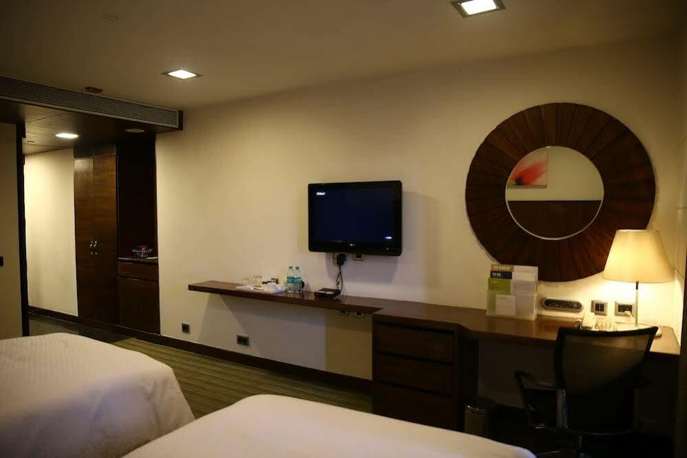 Four Points By Sheraton Visakhapatnam Esterno foto